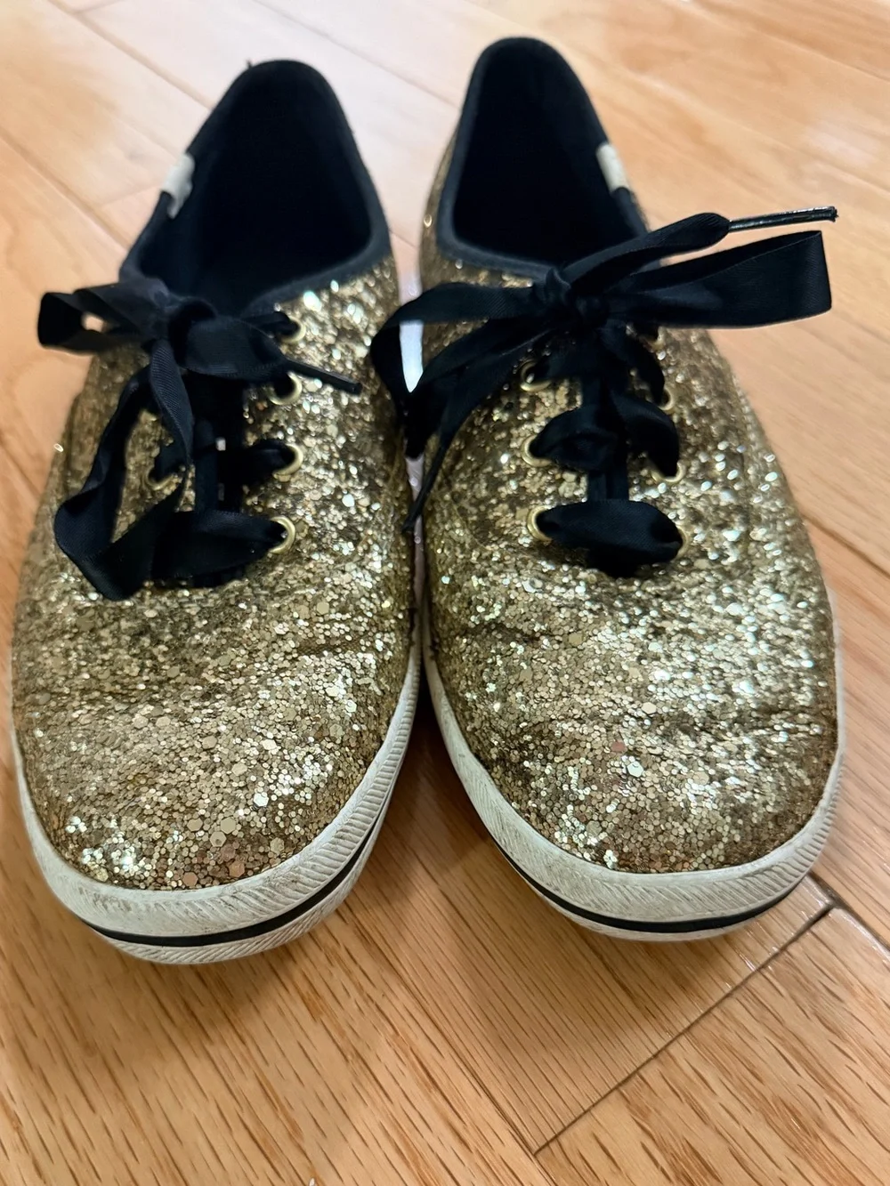 Women’s Kate Spade Gold Glitter Lace-Up Sneakers (Size 9.5)